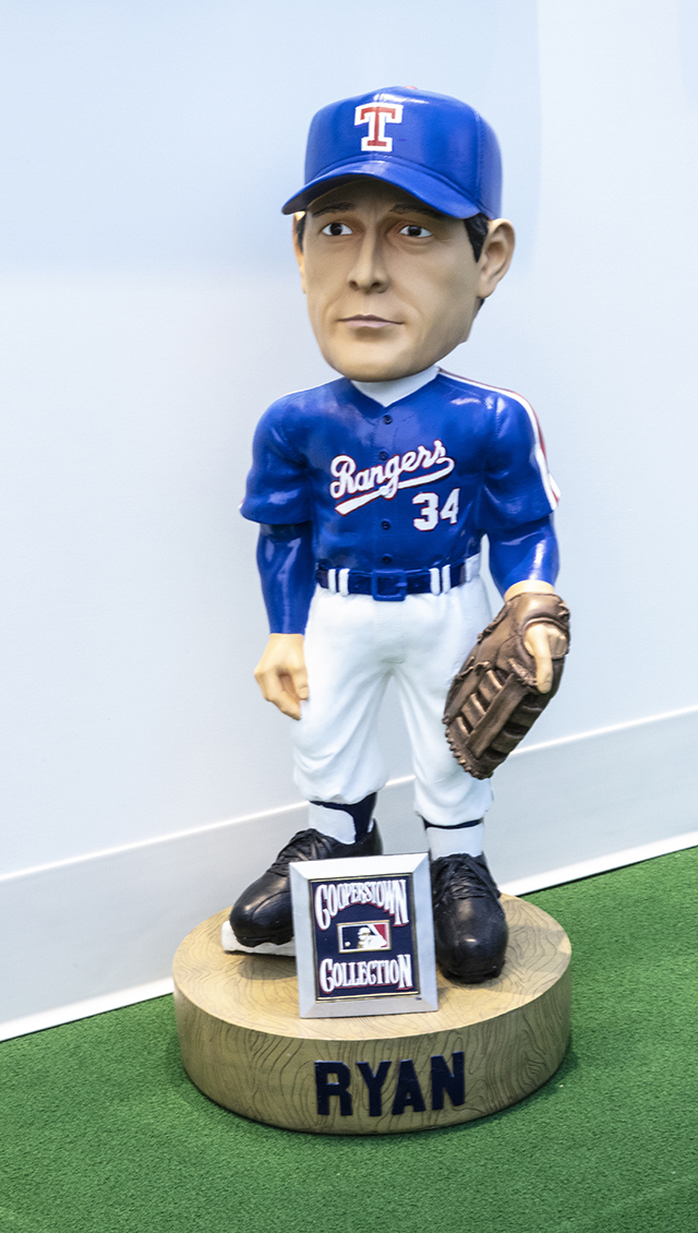 Woody's Classic Cars & Baseball Museum
